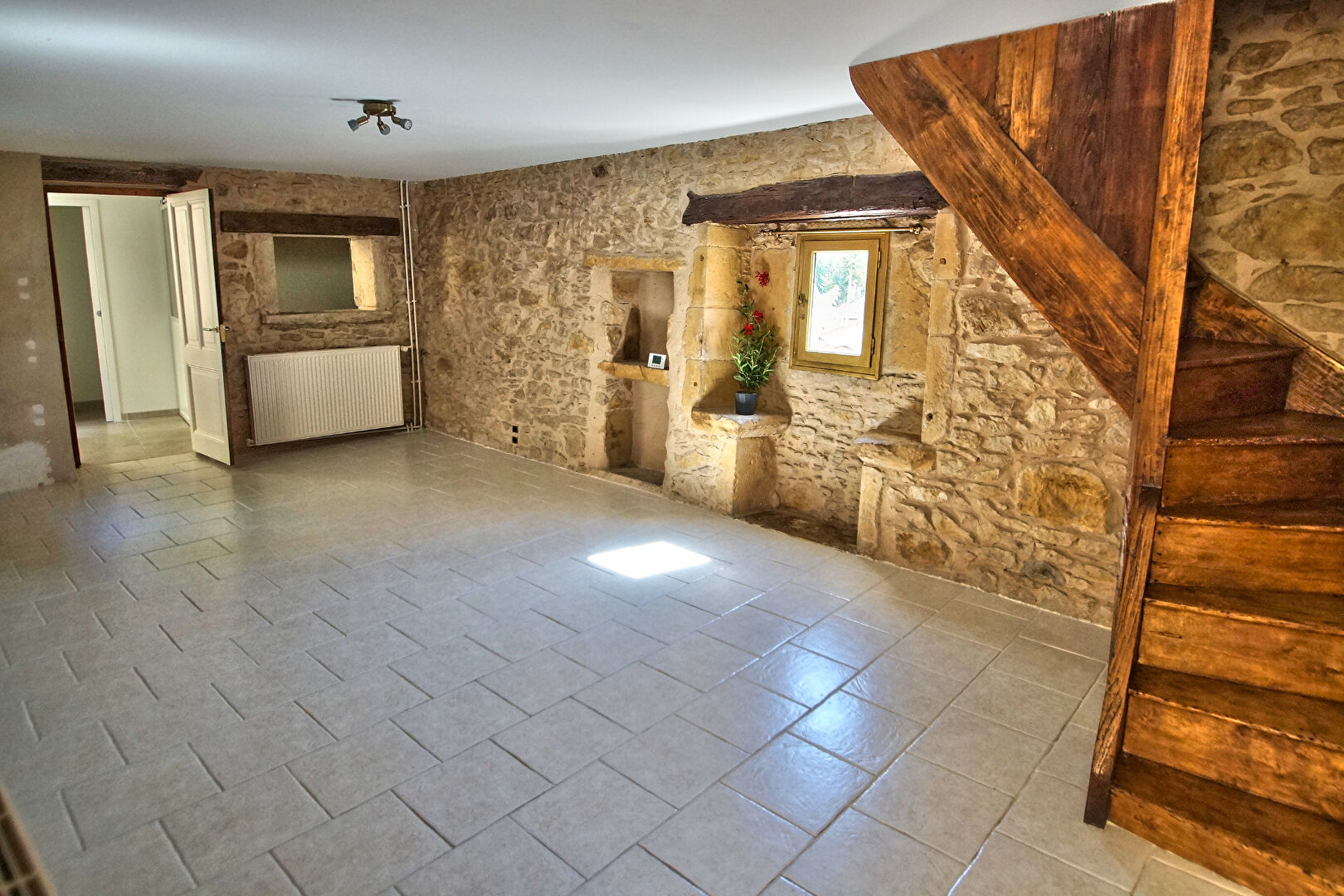 Agence immobilière de ERA Grand Ouest Azergues Immobilier