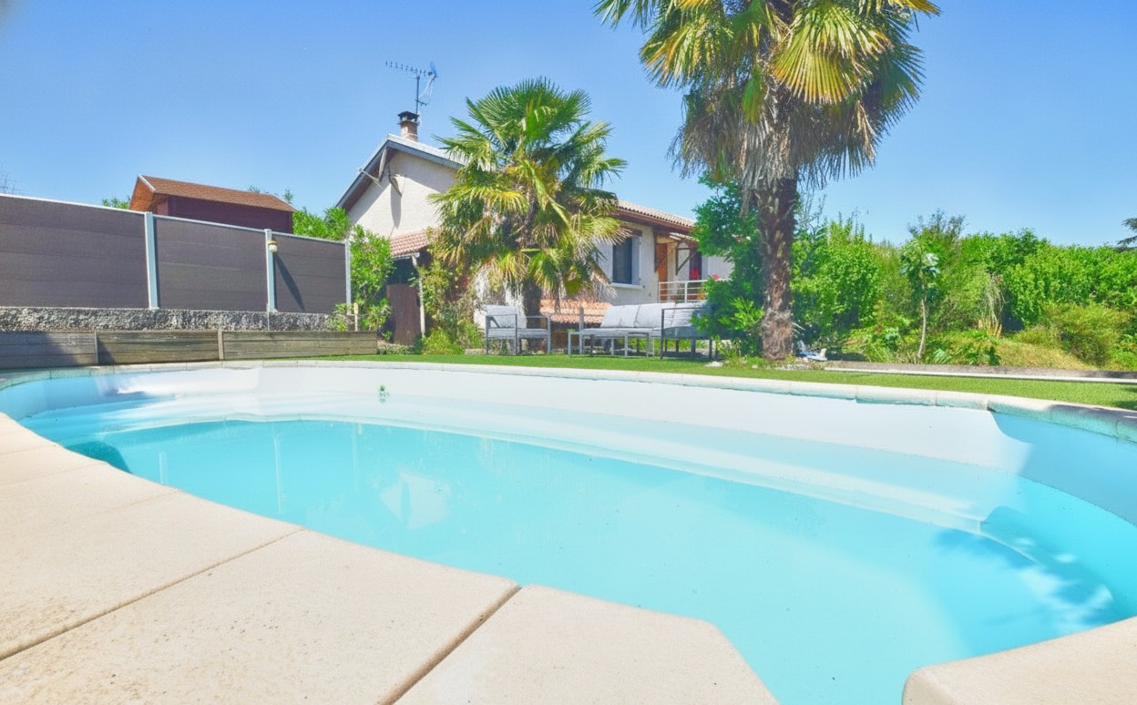 Agence immobilière de ERA Grand Ouest Azergues Immobilier