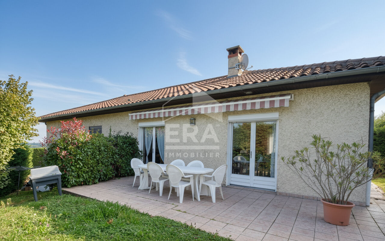 Photo Maison à vendre à Chazay d'Azergues - 4 chambres, piscine et jardin image 4/6