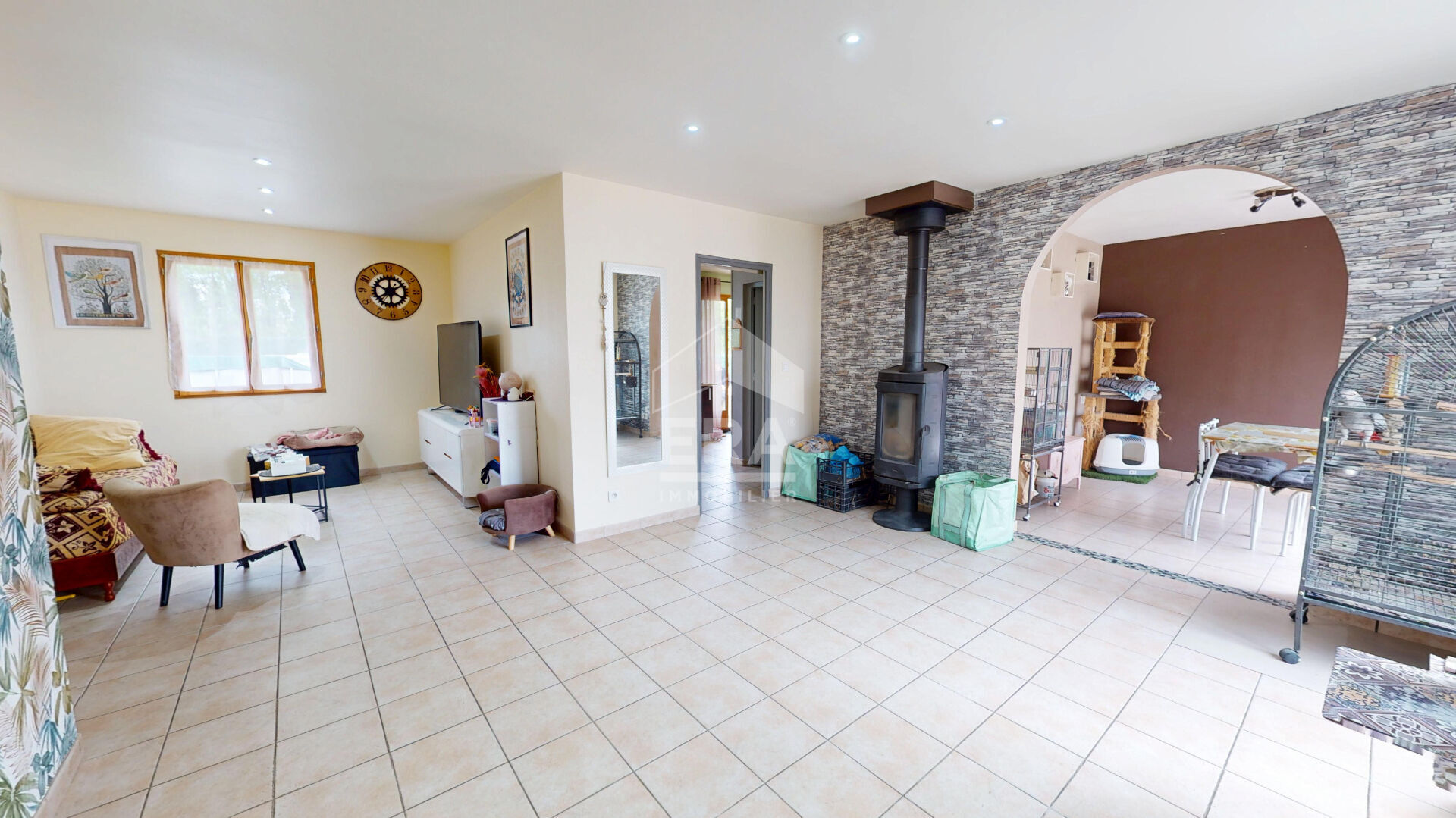 Photo Maison Saint Germain Du Puy 131 m2 image 3/6