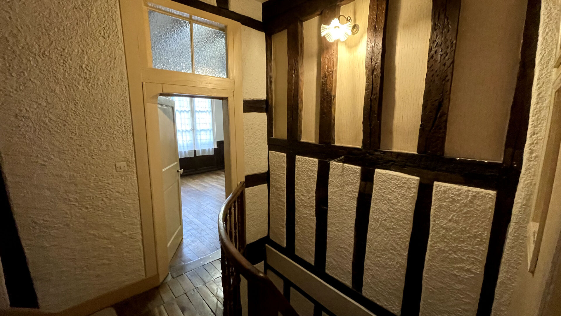 Photo Maison Bourgeoise de 202 m² - Rue Bourbonnoux image 4/6