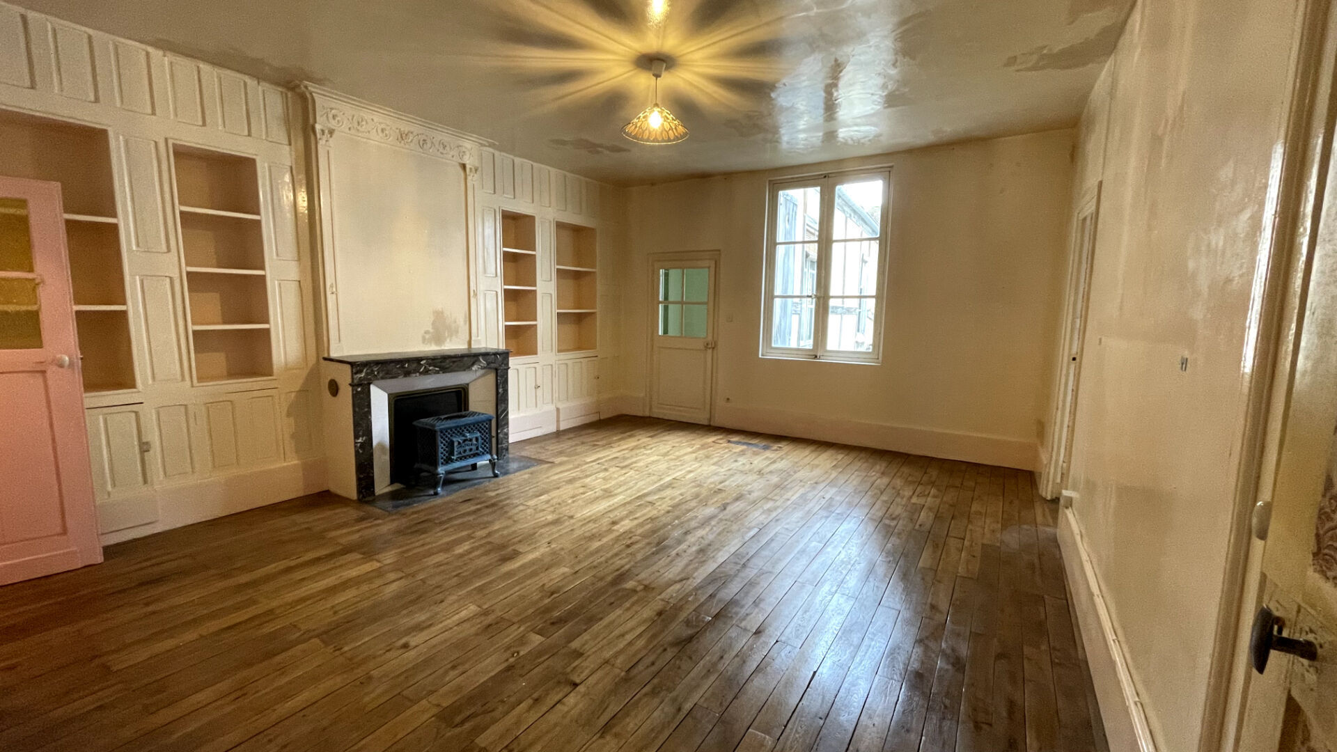 Photo Maison Bourgeoise de 202 m² - Rue Bourbonnoux image 6/6