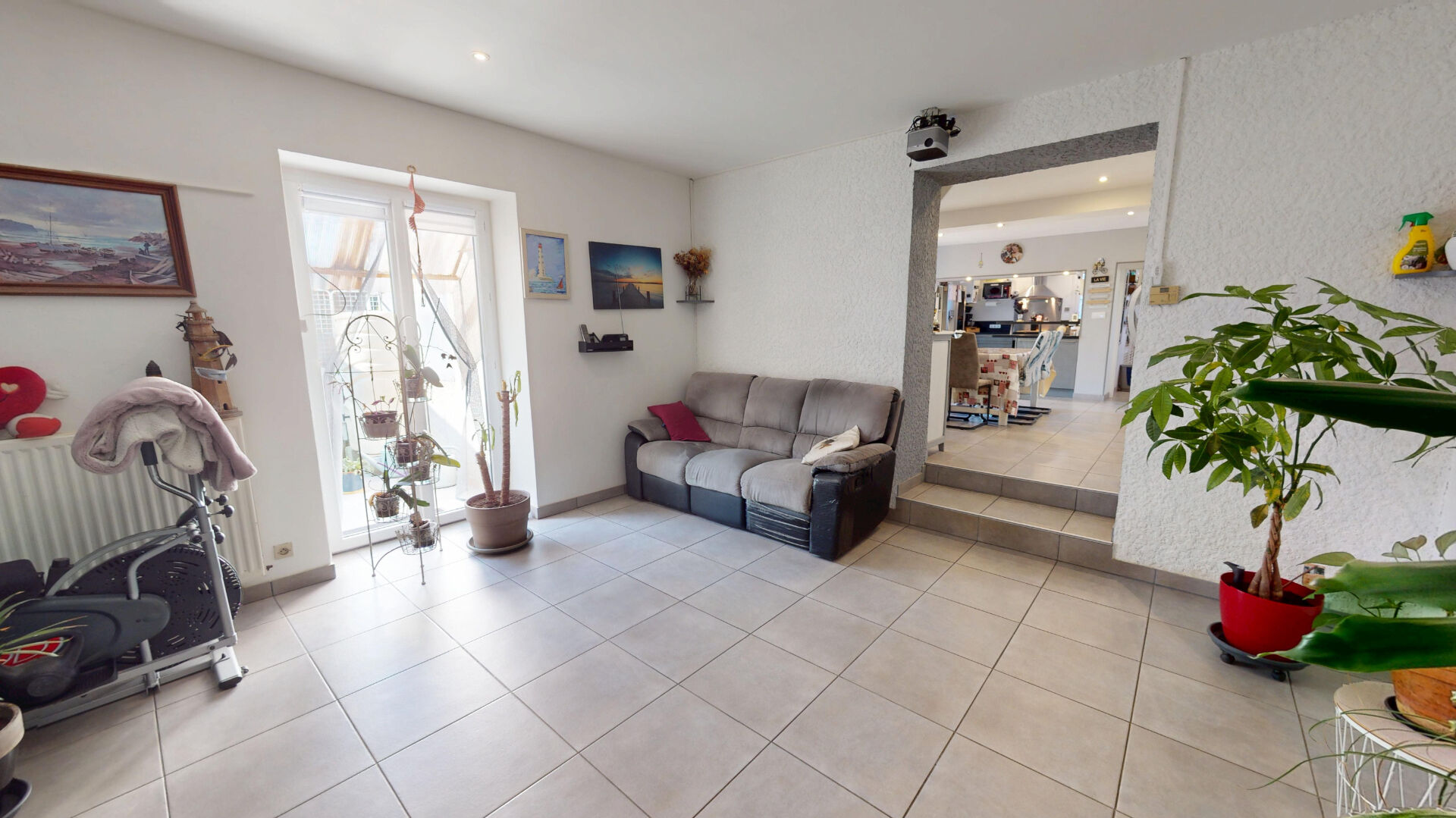 Photo MAISON 3 CHAMBRES - SAINT-DOULCHARD - PROCHE CLINIQUE GUILLAUME DE VARYE image 6/6