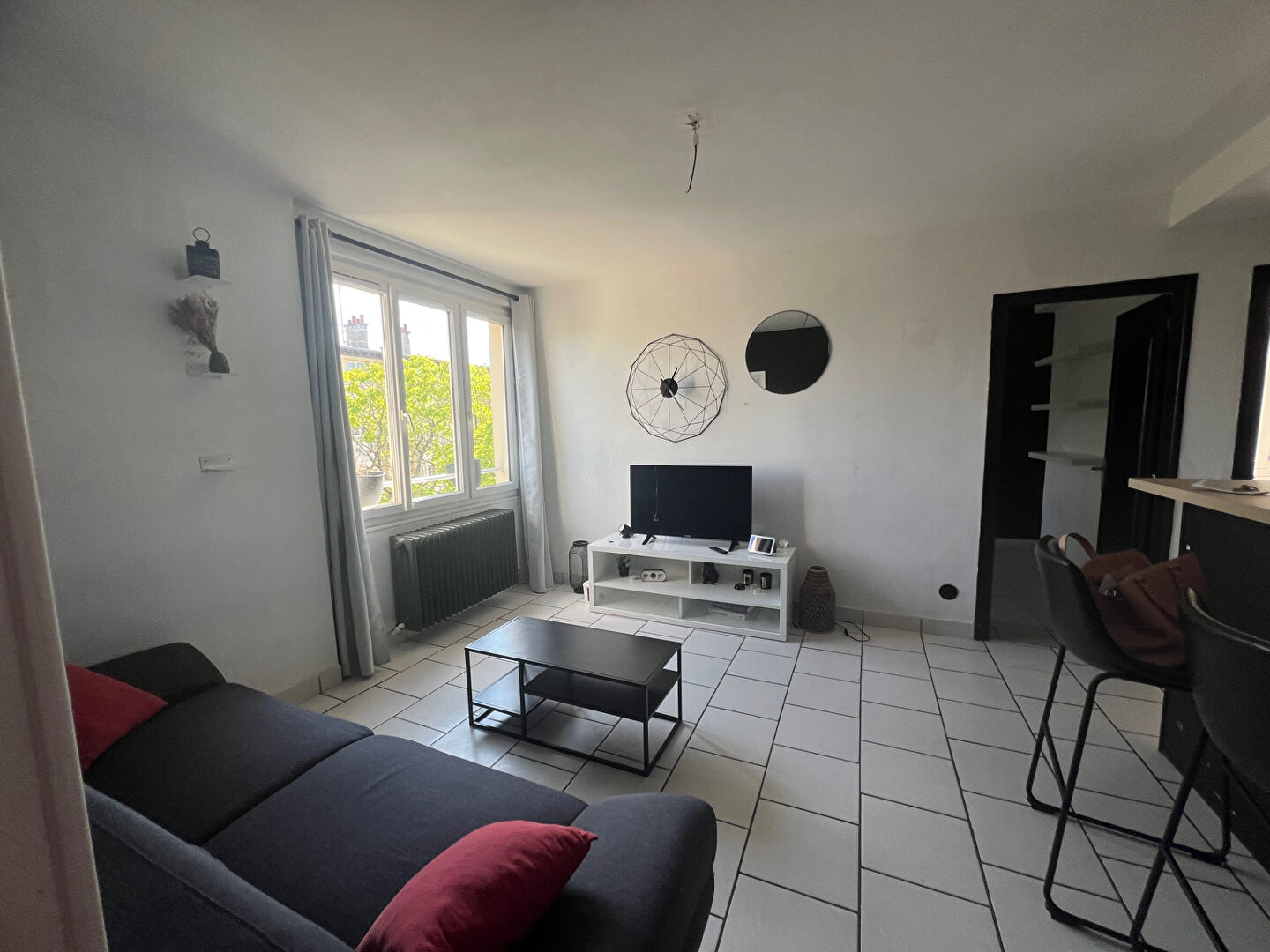 Photo Appartement meublé à louer image 1/6