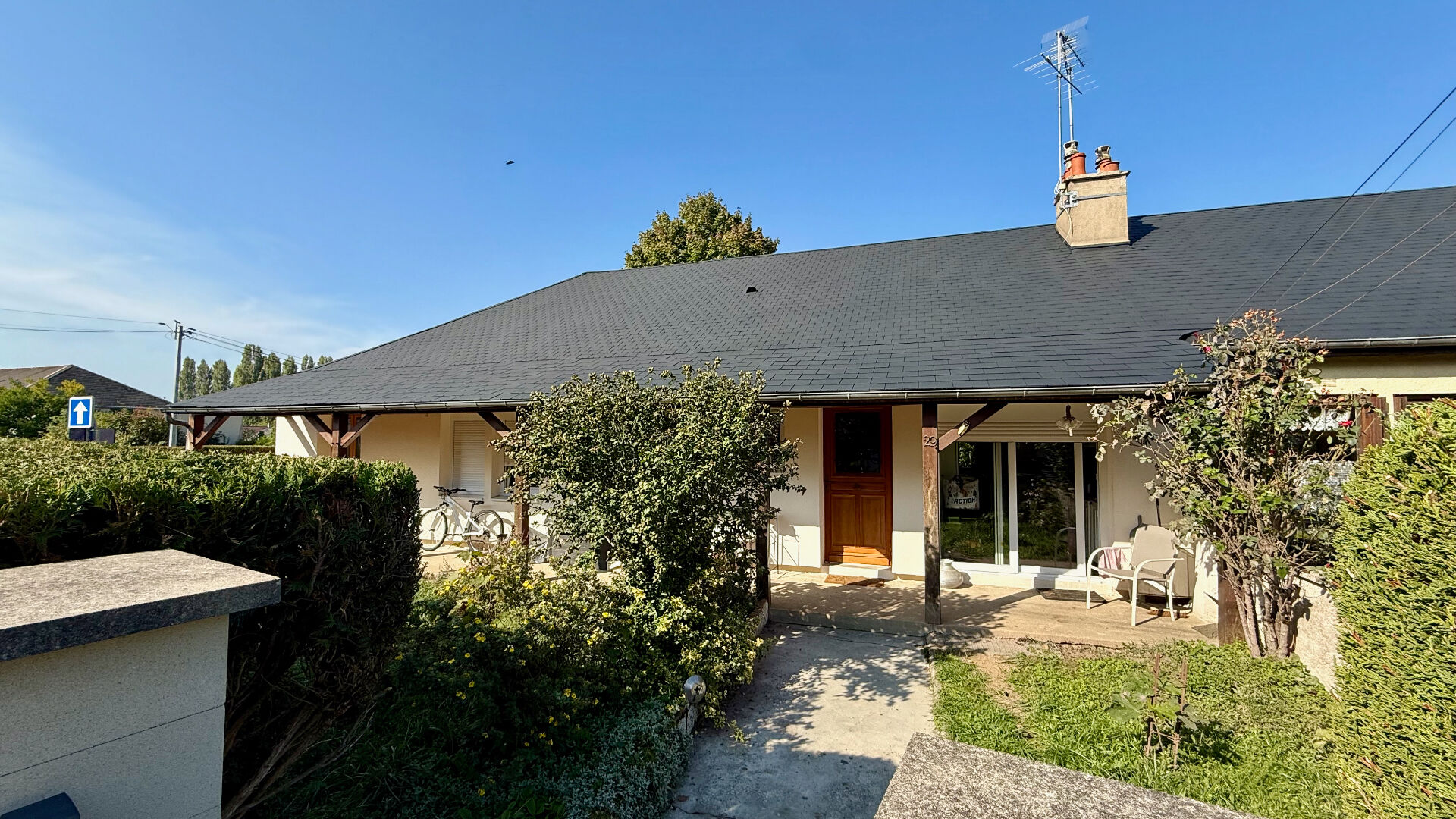 Photo Maison de plain-pied Nevers 5 pièce(s) 95.74 m2 image 1/6