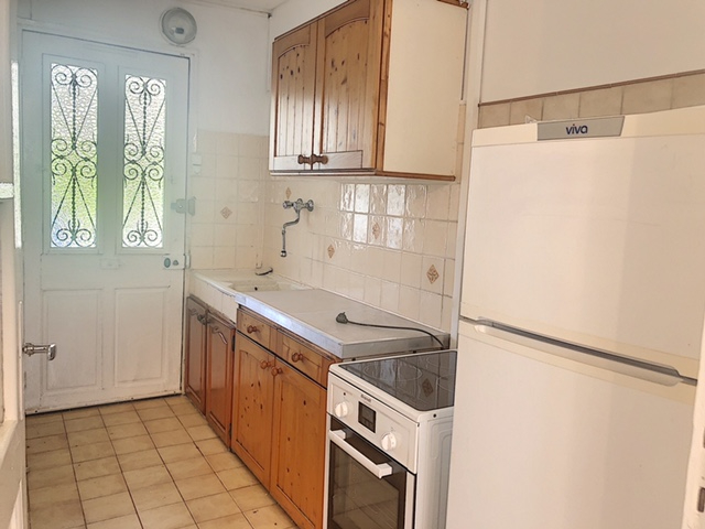 Photo Spacieux Studio  meublé en rez-de-jardin secteur Val Fleuri image 4/5