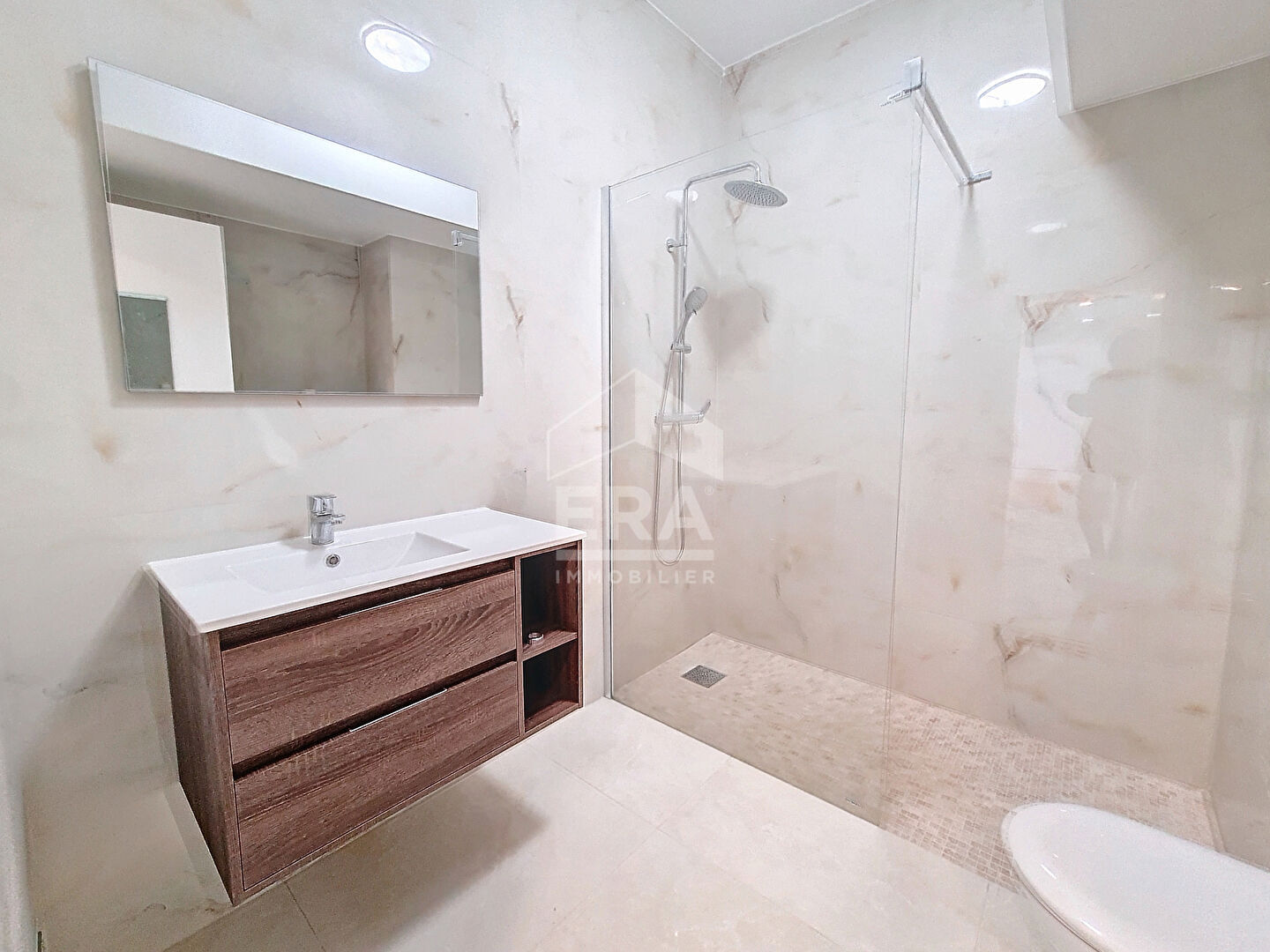 Photo Spacieux F2 au centre de Nice - Bld Grosso image 2/6