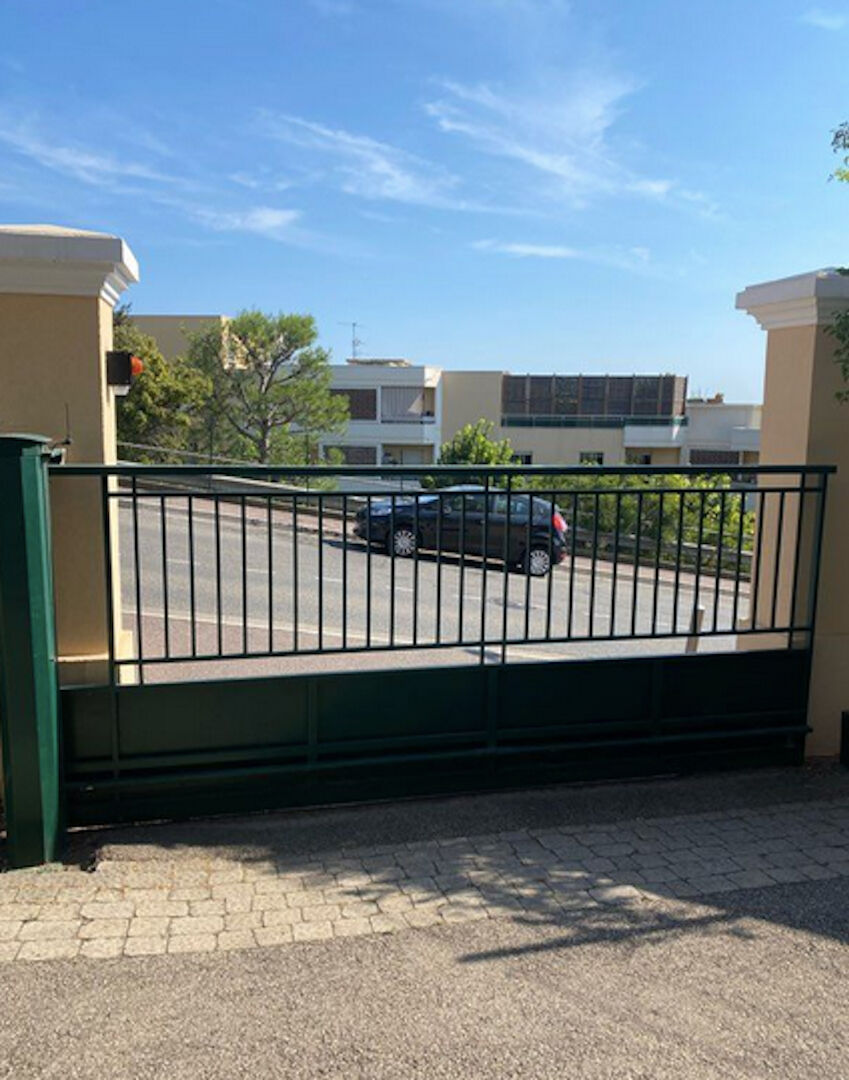 Garage / box Nice OUEST