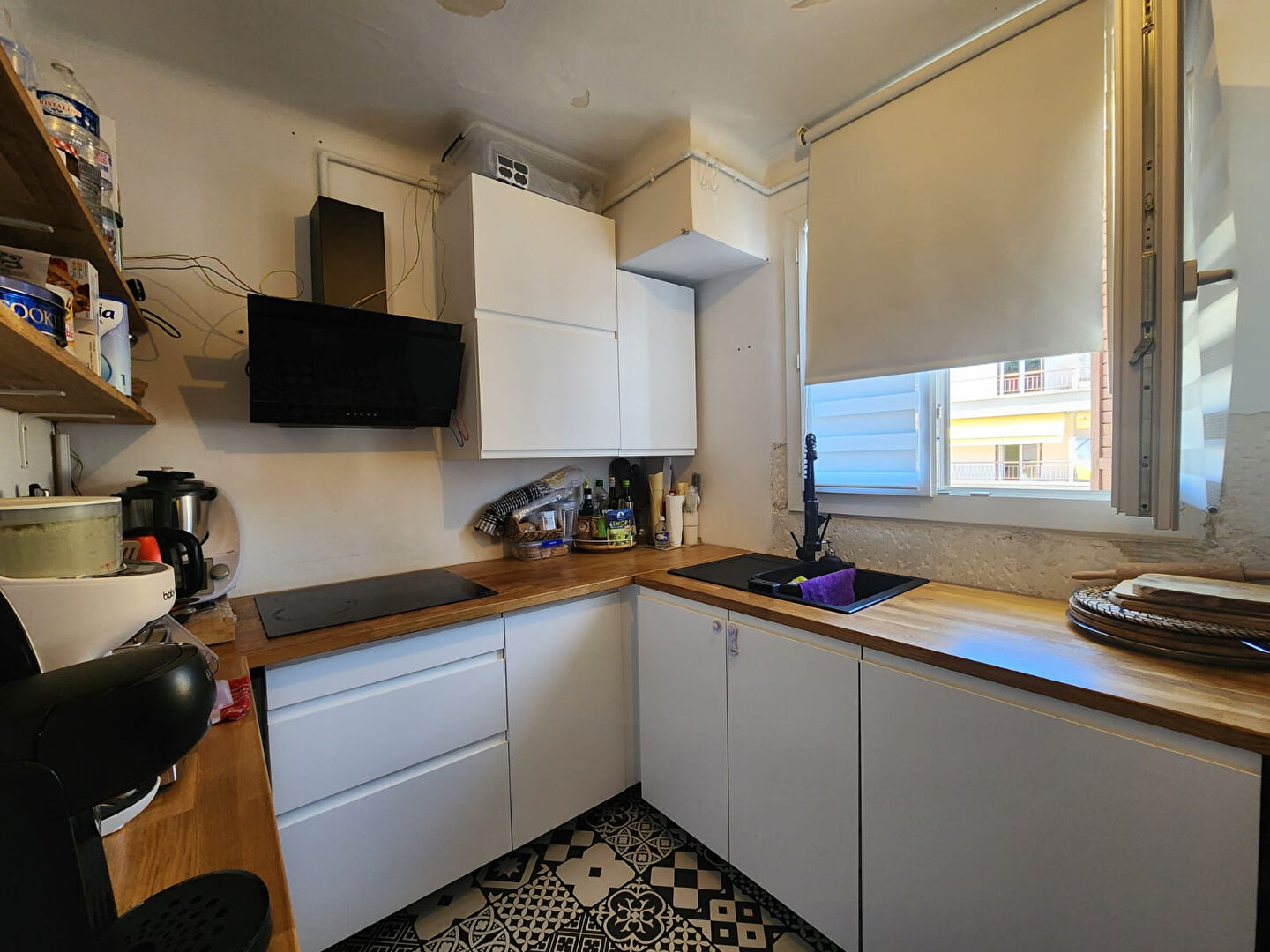 Photo Dernier Étage au Calme - Appartement Traversant avec Balcon en centre ville image 5/6