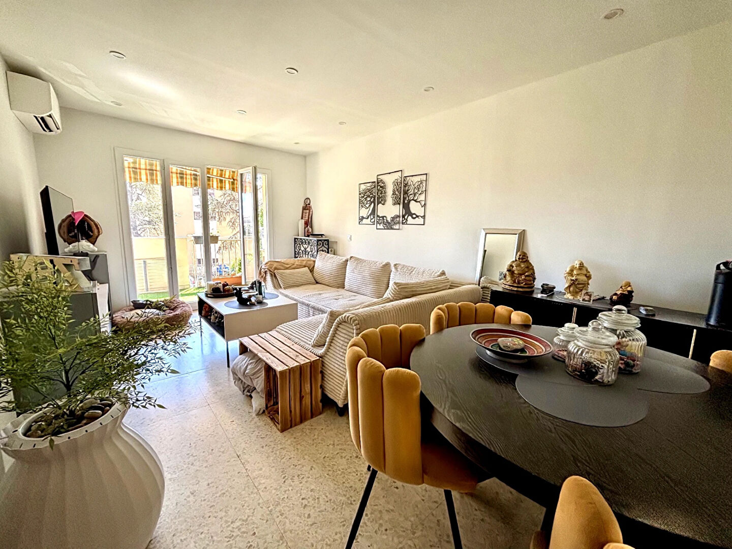 Photo Rare sur le secteur T3 lumineux avec terrasse et garage de plain pied image 2/6