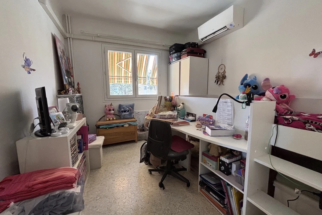 Photo Rare sur le secteur T3 lumineux avec terrasse et garage de plain pied image 4/6