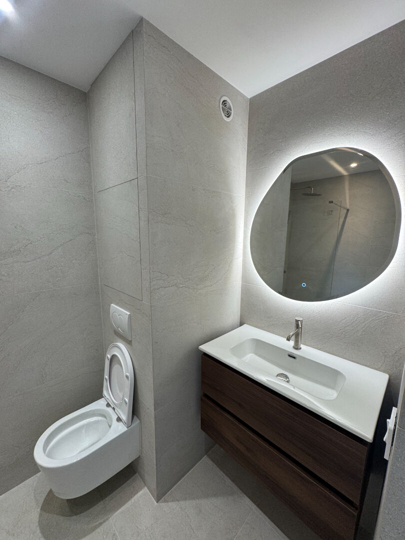 Photo CROS DE CAGNES : Beau studio avec parking rénové image 5/5