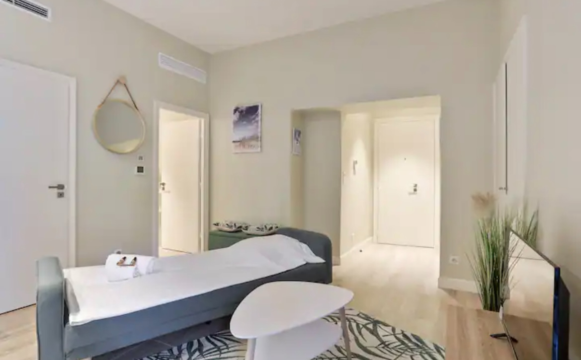 Photo Appartement 2 pièces avec terrasse Calme La Croisette Cannes image 4/5