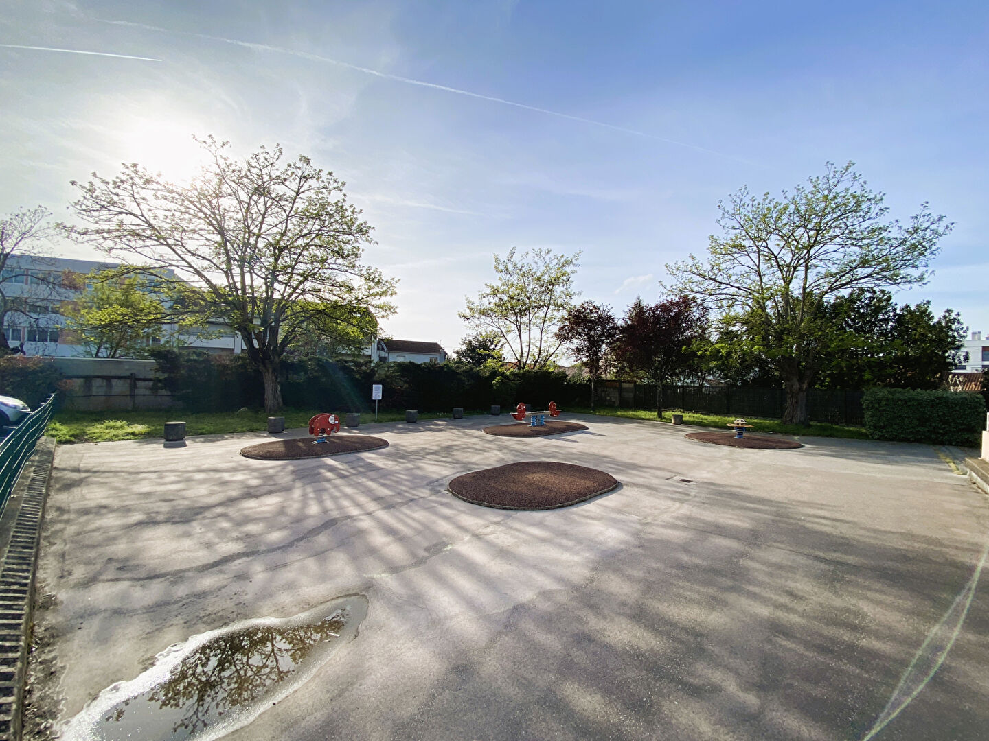 33000 BORDEAUX Saint Augustin - Appartement 2 pièces de 47.50 m2 avec parking et cave à vendre