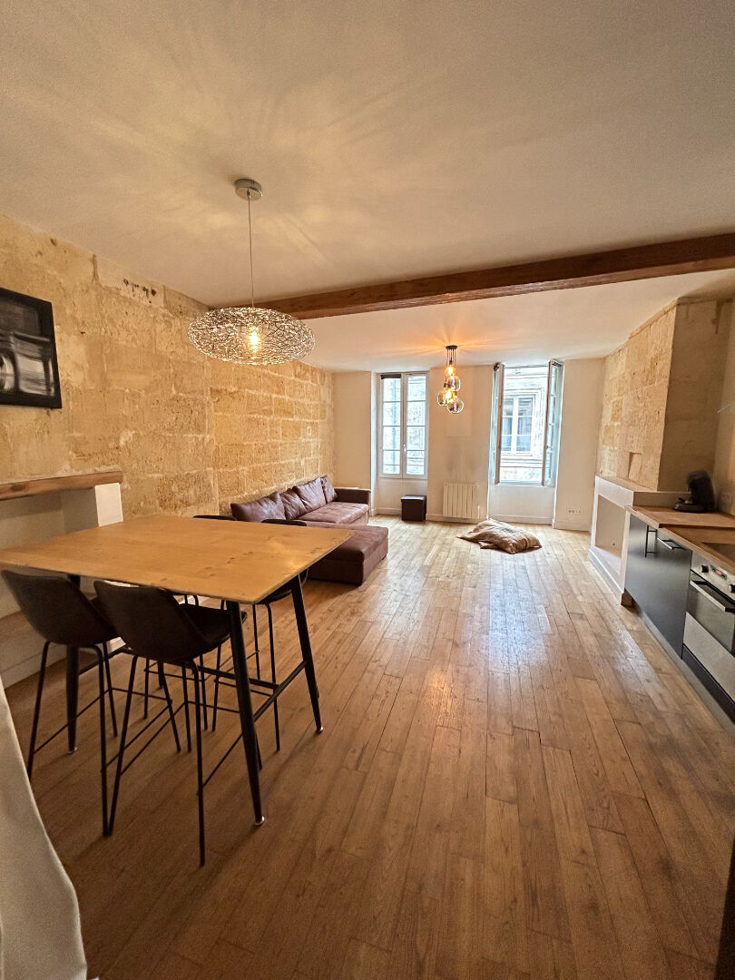 33000 BORDEAUX - Appartement T2 bis meublé à louer