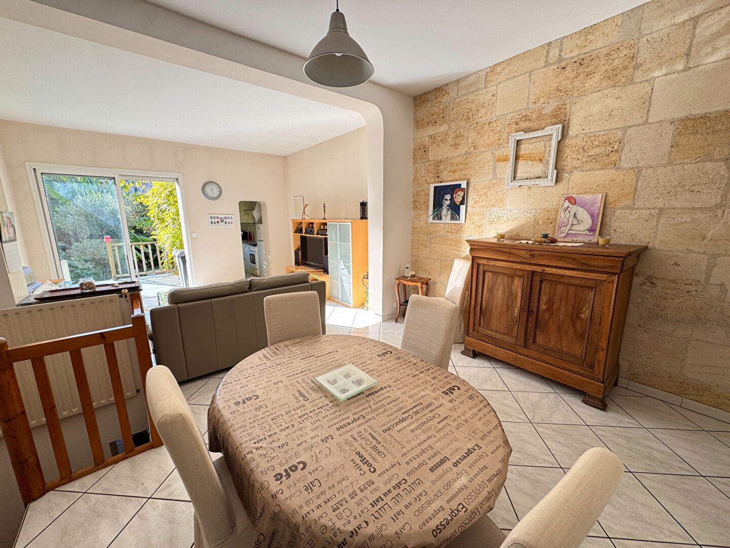 33100 BORDEAUX BASTIDE - Maison Bourgeoise en pierre 7 pièces de 139.12m2 avec jardin à vendre