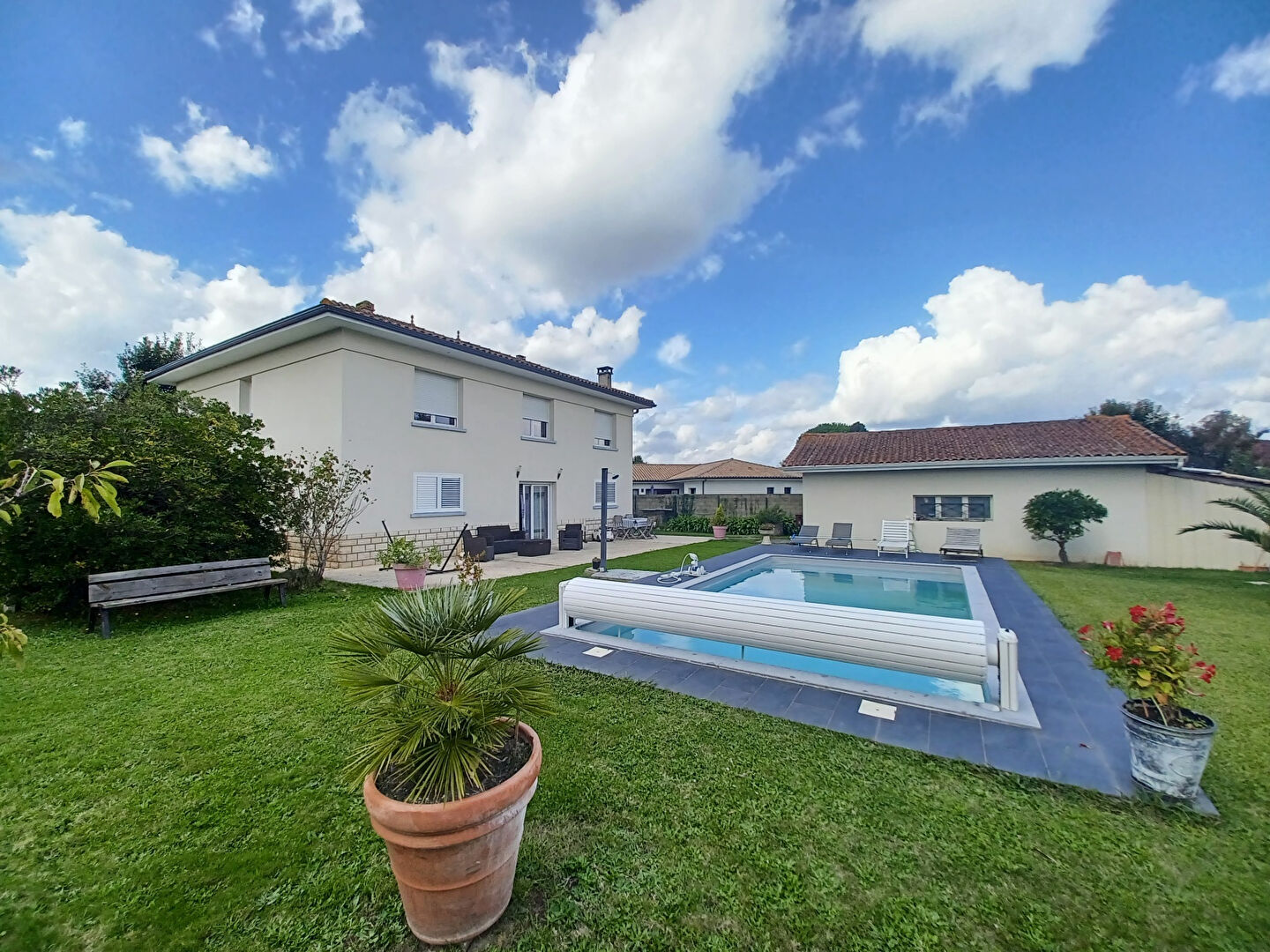 Agence immobilière de ERA Rive Droite - Bordeaux