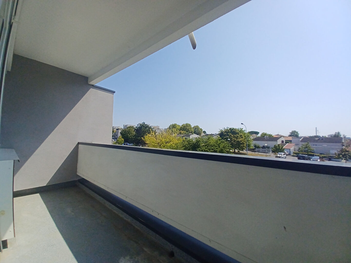 33310 LORMONT - Appartement 3 pièces 65.82 m2 A VENDRE