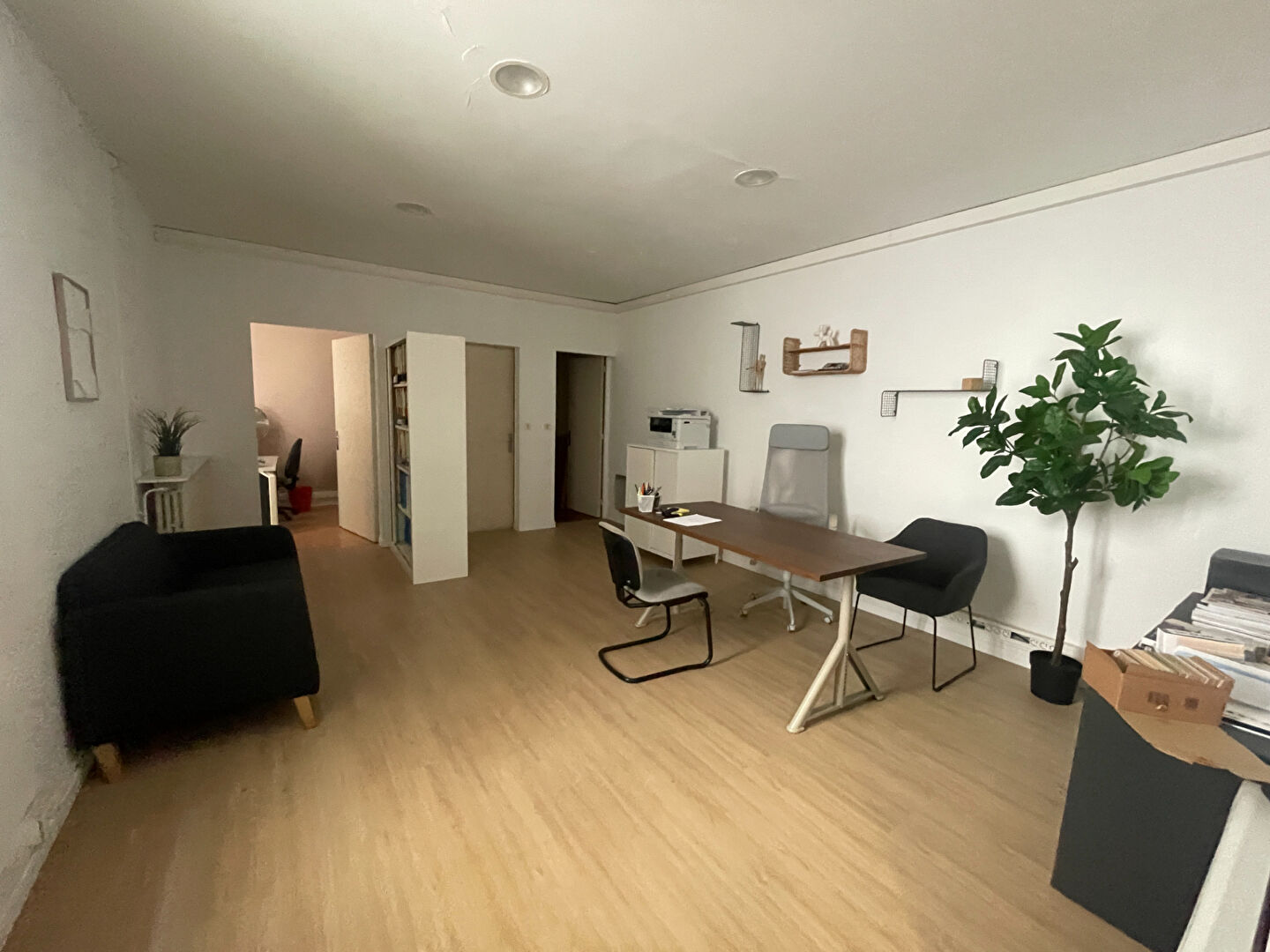 Photo 33100 BORDEAUX BASTIDE proche Stalingrad- Bureaux 24m2 image 1/5