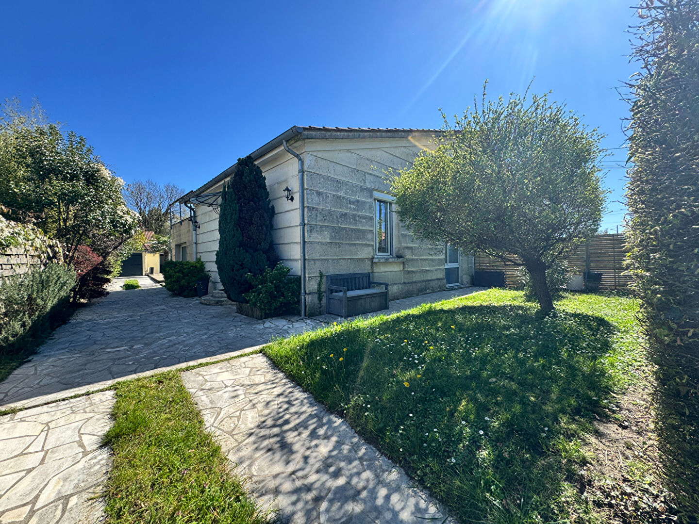 Agence immobilière de ERA Rive Droite - Bordeaux