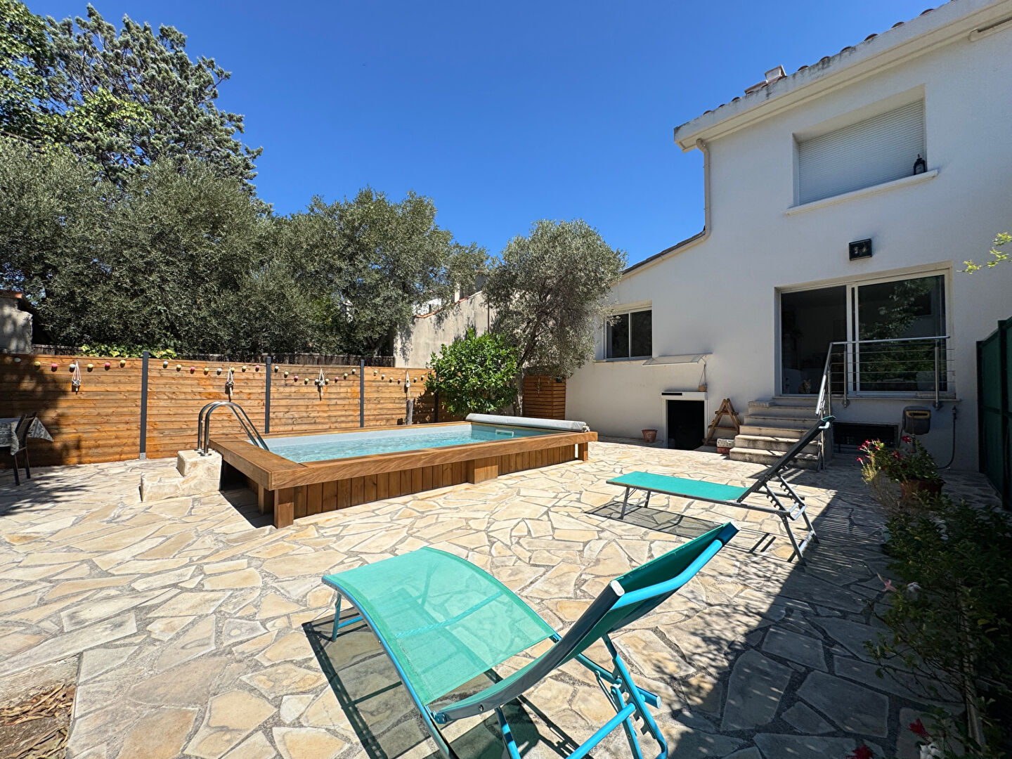 Photo Montolivet/Petit bosquet 13012 Appartement  type 2/3  avec jardin et piscine image 2/6