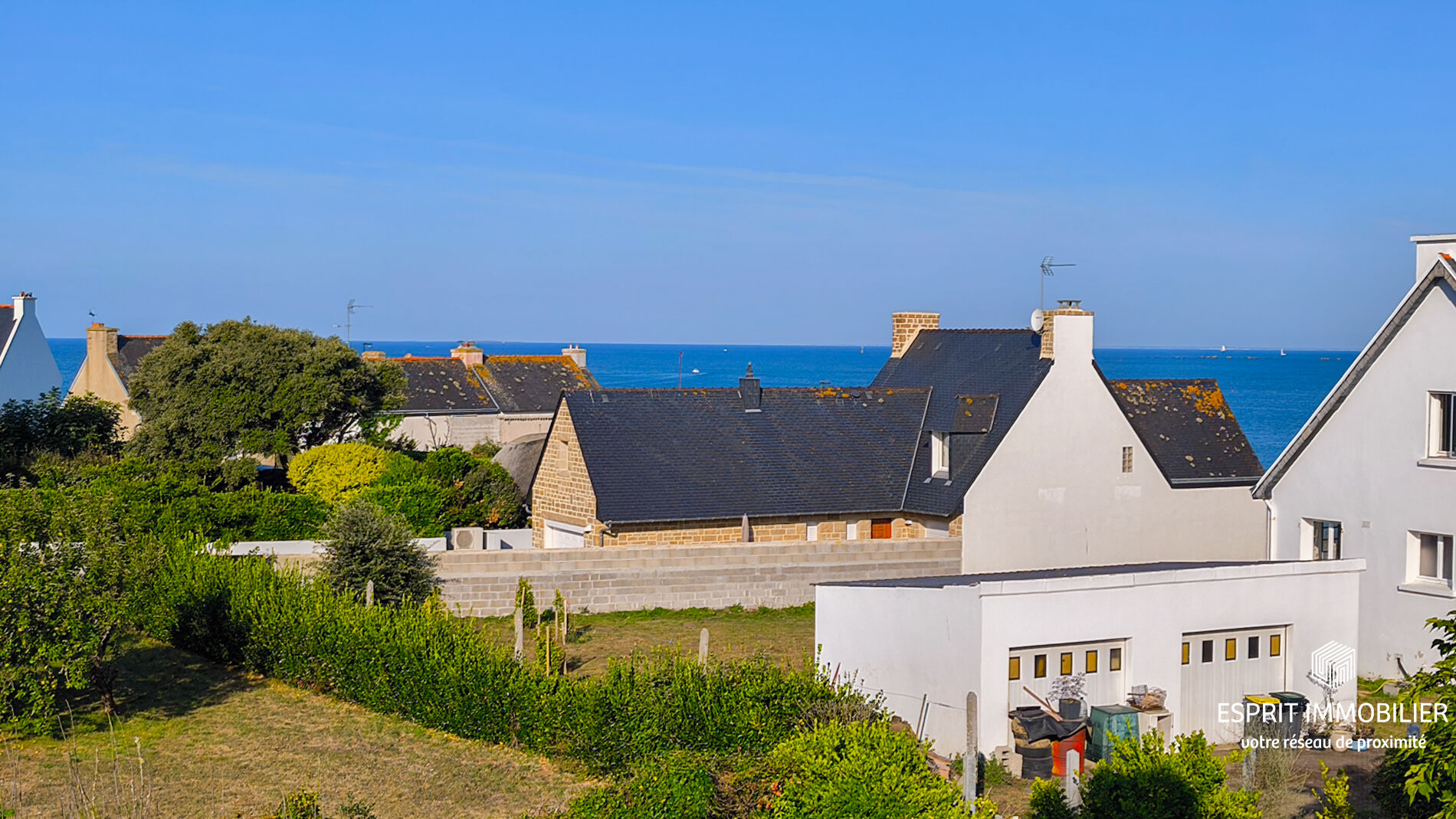 Photo Trégunc - Exclusivité : Maison rénovée, 6 chambres, 150m des plages image 2/6