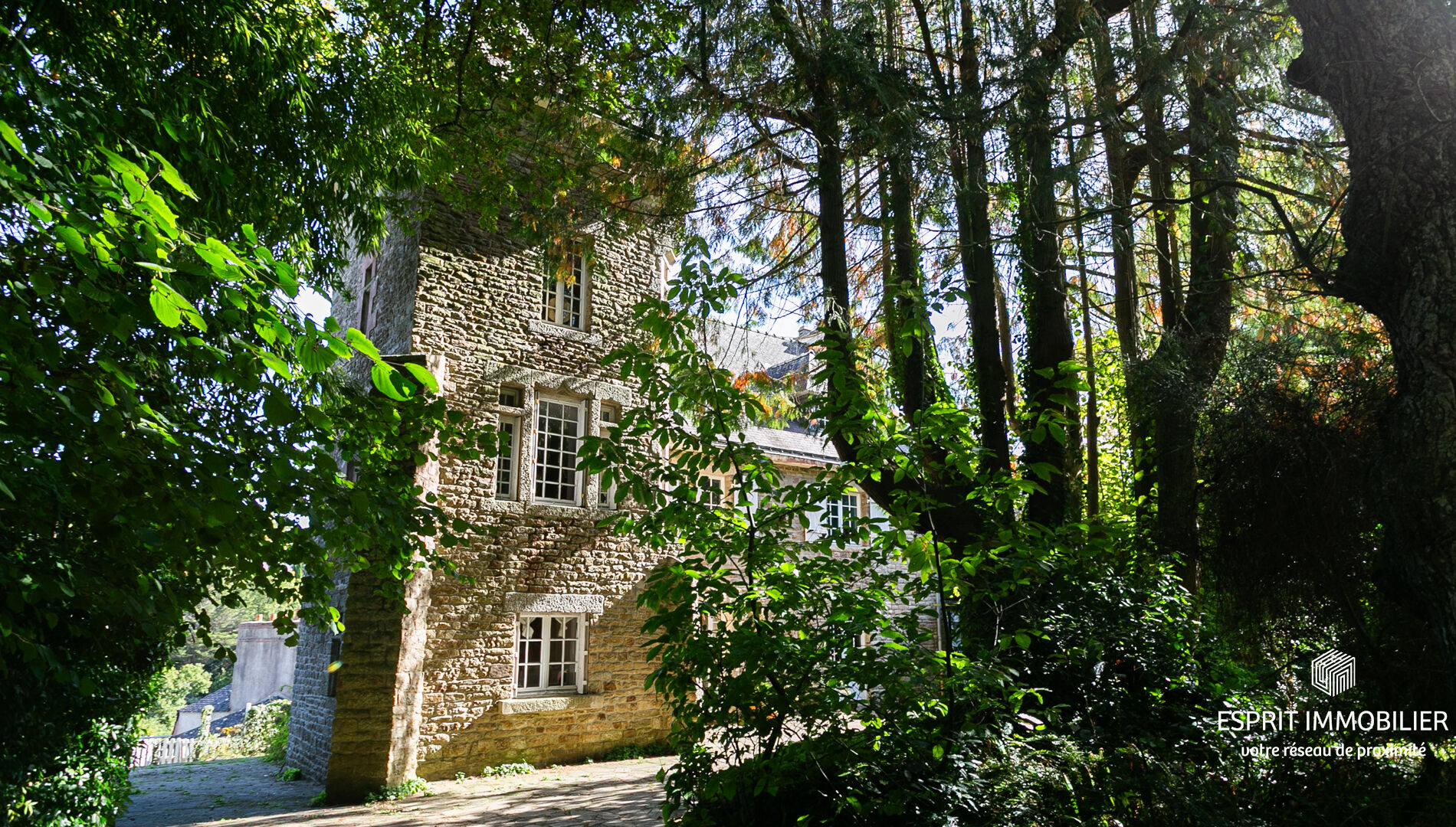Pont-Aven - Propriété de caractère avec vue sur la rivière