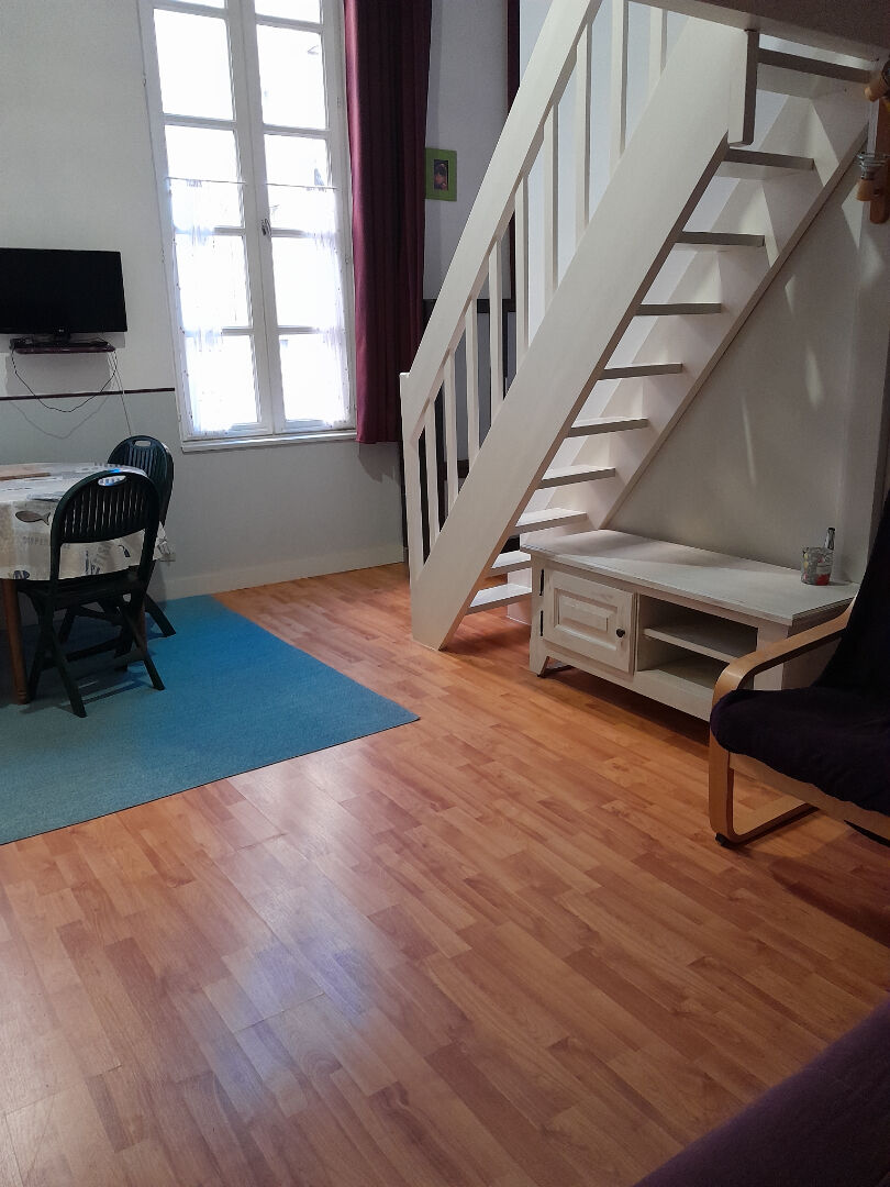 A LOUER T2 MEUBLE A LA ROCHELLE