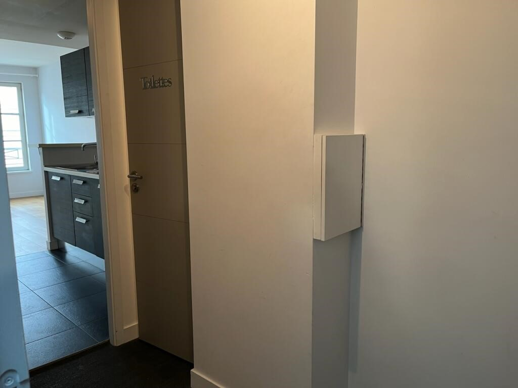 Photo A louer T2 centre LA ROCHELLE image 4/6