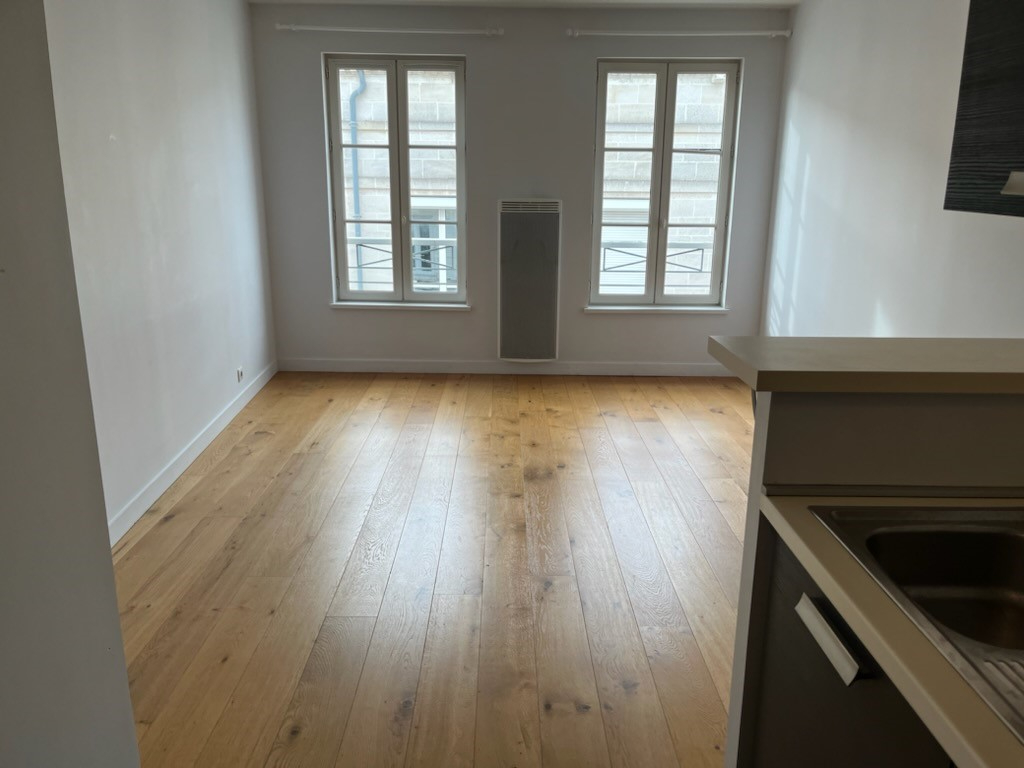 Photo A louer T2 centre LA ROCHELLE image 6/6