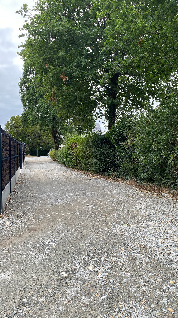 Terrain de 778 m² viabilisé en fond d'impasse