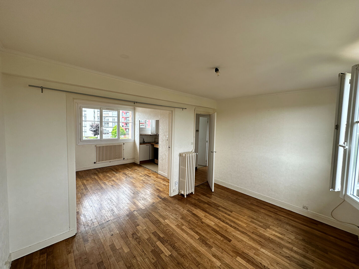 Location T2 bis - 40 m² - 1 chambre - Location immobilier Rennes