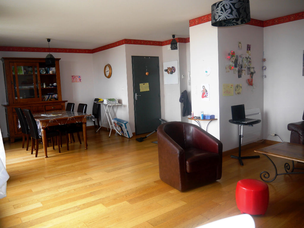 Appartement T5 à Saint jacques de la lande