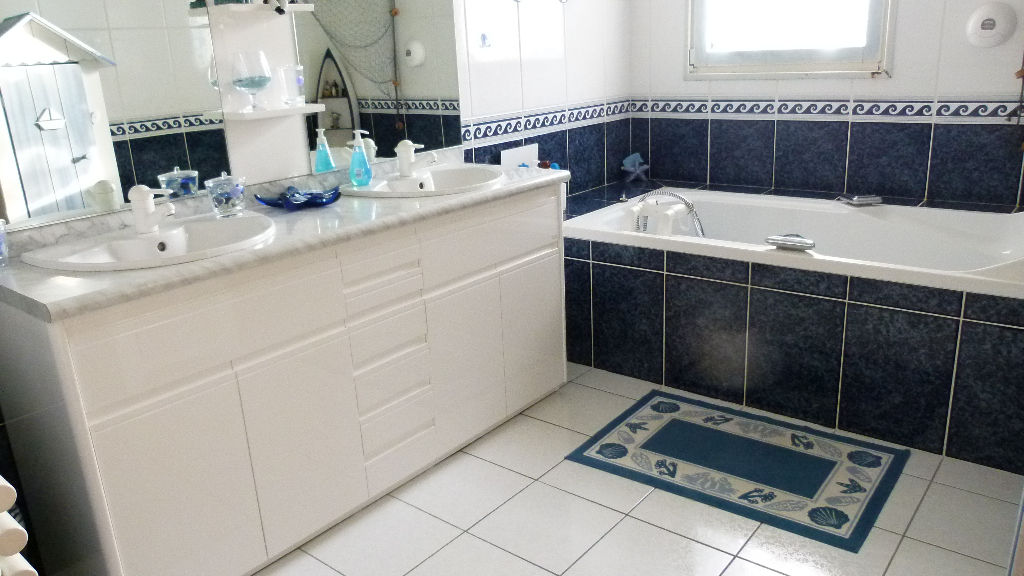 Maison T9 à Romille