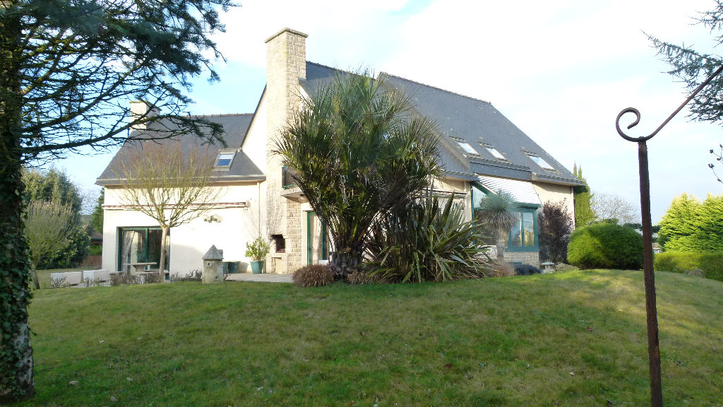 Maison T9 à Romille
