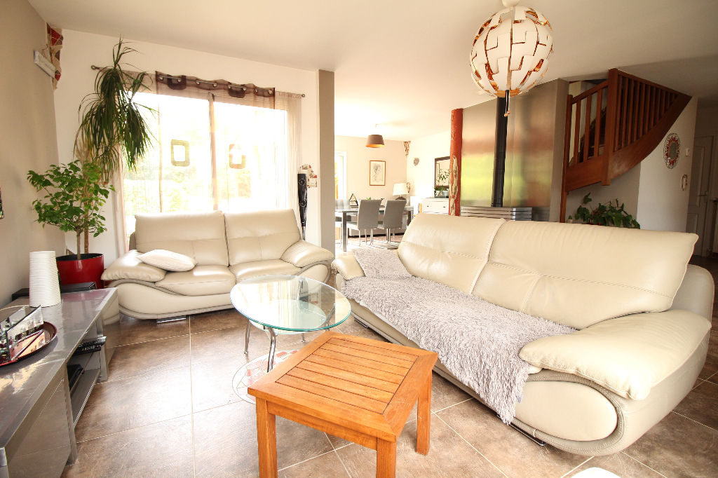 Maison T6 à Vern sur seiche