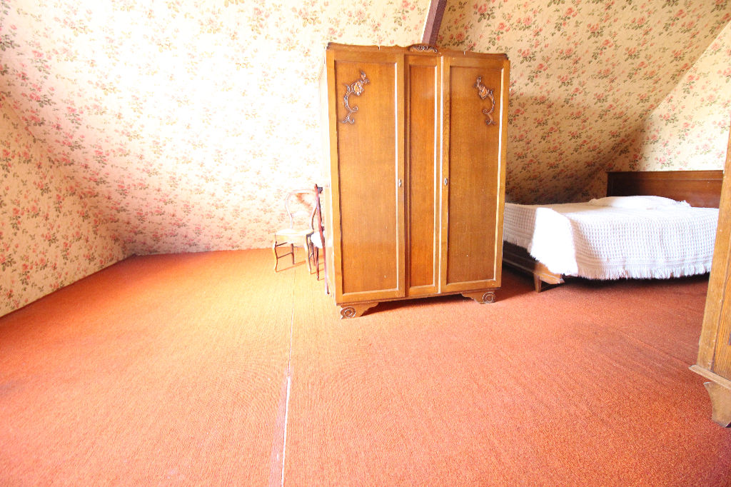 Maison T6 à Orgeres