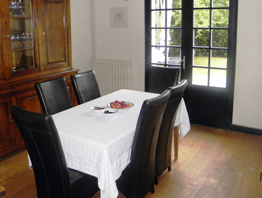 Maison T6 à Bourg des comptes