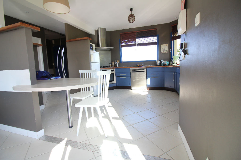 Maison T5 à Sainte colombe