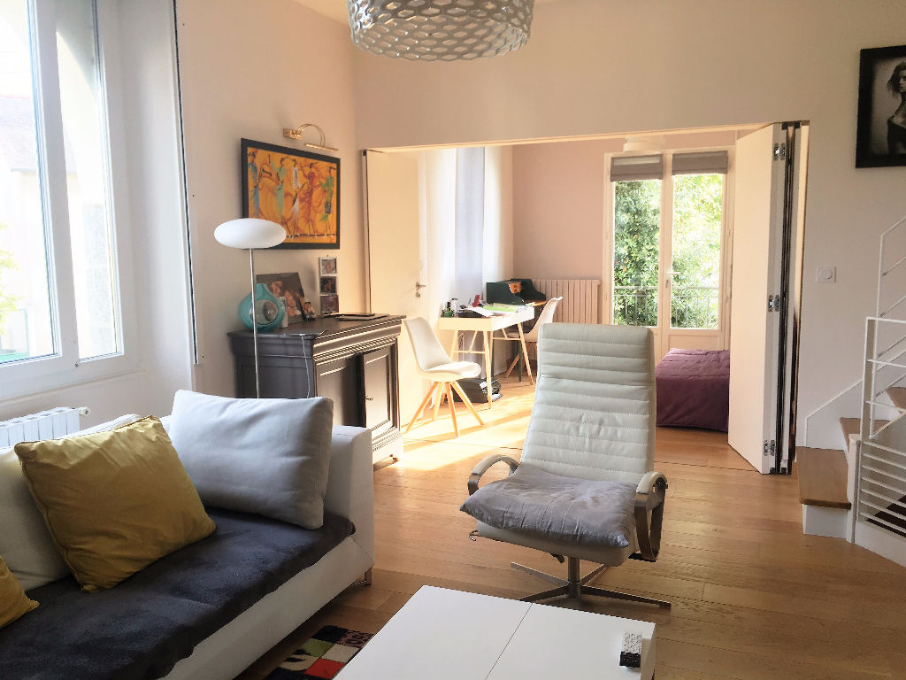 Maison T9 à Rennes
