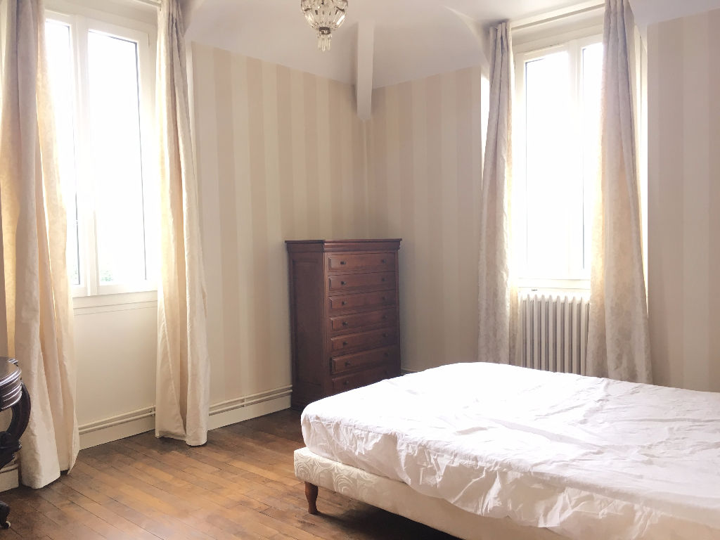 Maison T6 à Rennes