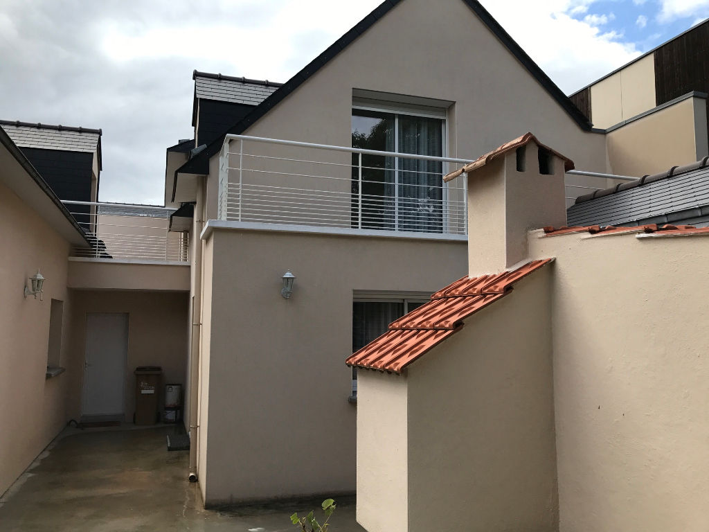 Maison T7 à Saint aubin du cormier