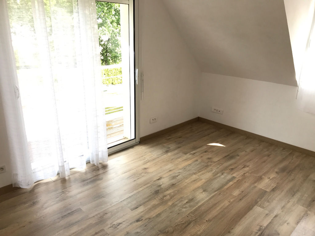 Maison T7 à Saint aubin du cormier
