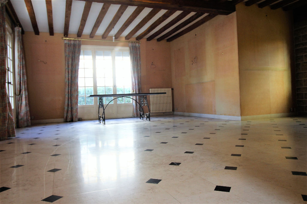 Maison T9 à Rennes