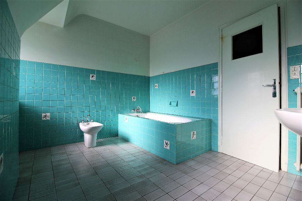 Maison T9 à Rennes