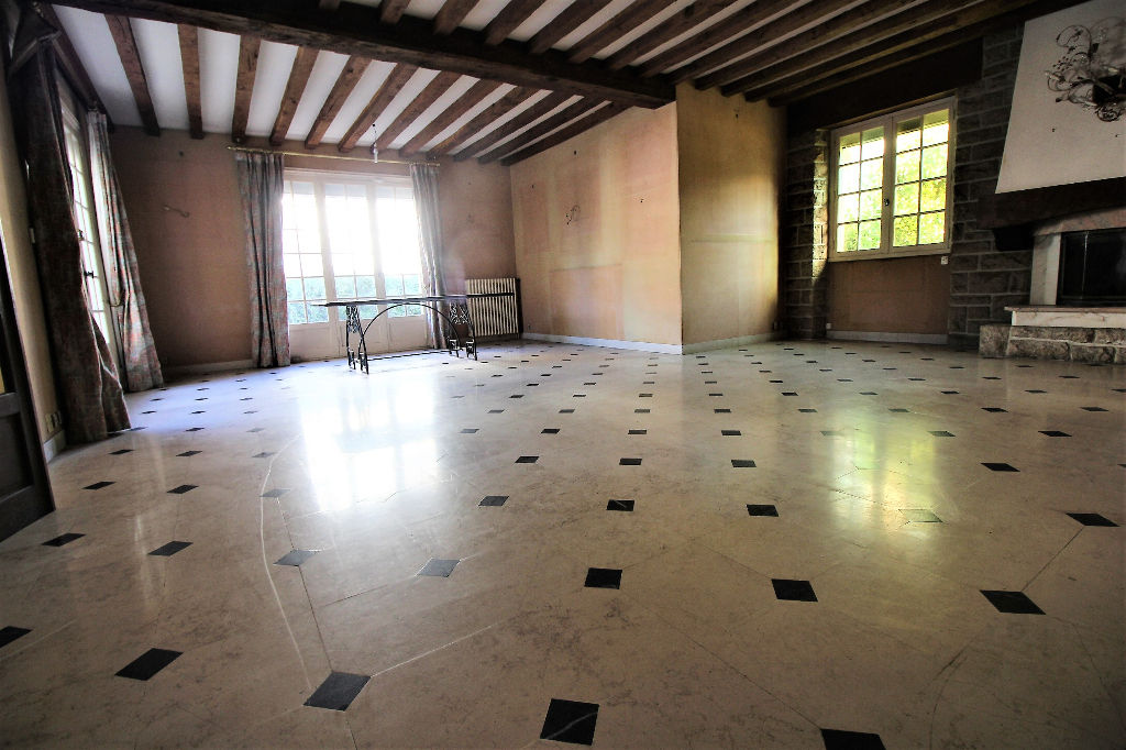 Maison T9 à Rennes