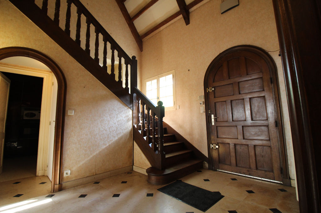 Maison T9 à Rennes