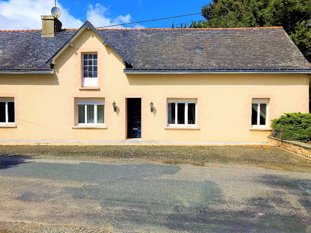 Maison T8 à Le theil de bretagne