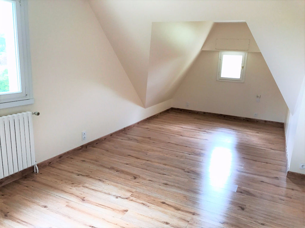 Maison T8 à Janze