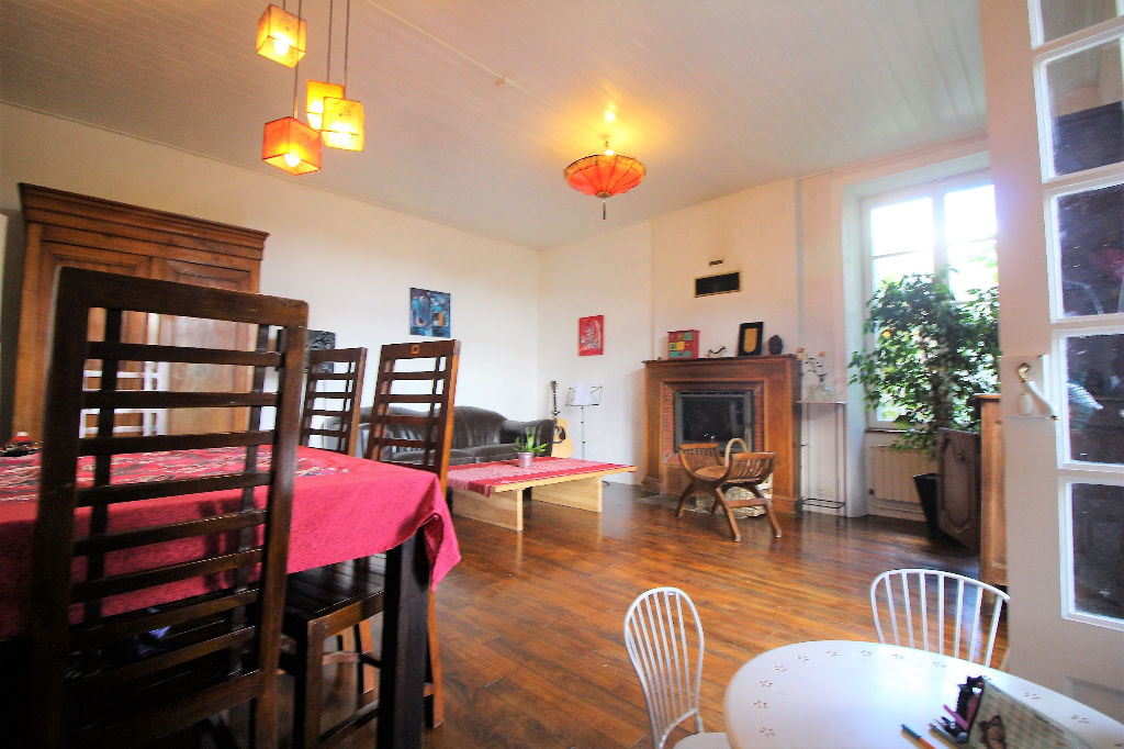 Maison T6 à Saint medard sur ille